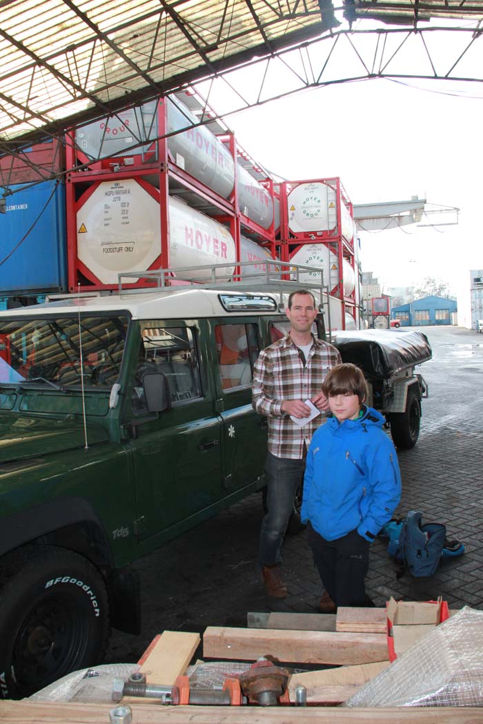Guido und Mikko im Hafen Basel